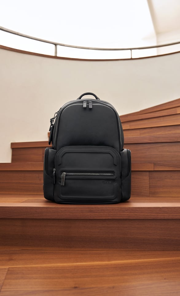 SS25_154137A608_Seasonal_Harrison_HaddenBackpack_BlackBombe